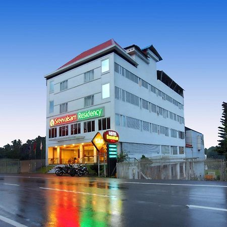 Sreevalsam Residency Kulanada Hotell Tāmarakulam Exteriör bild