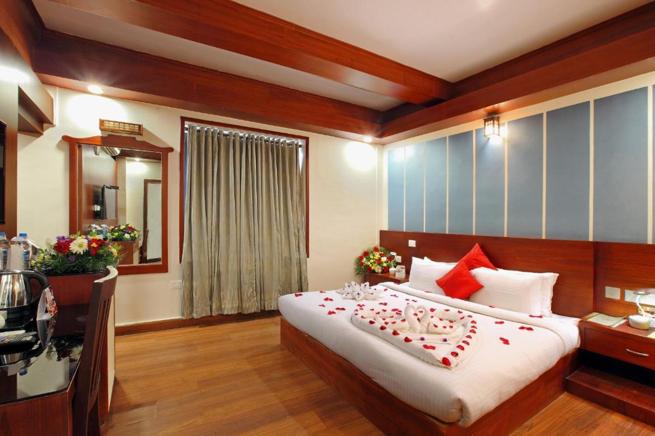 Sreevalsam Residency Kulanada Hotell Tāmarakulam Exteriör bild
